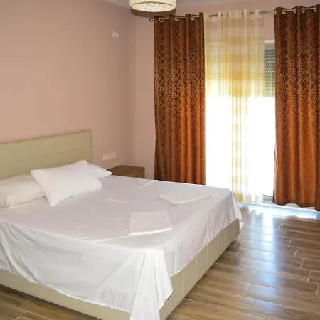 Apartman Miloen Gjiri I Lalzit *