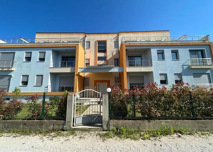 Miloen Gjiri I Lalzit *