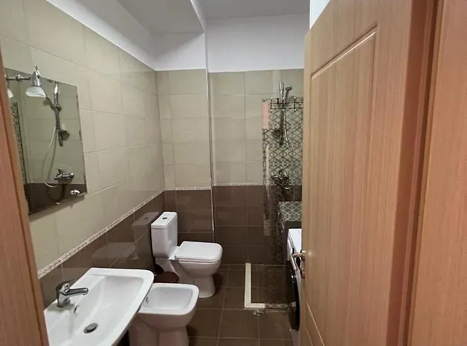 Apartament Miloen Gjiri I Lalzit *