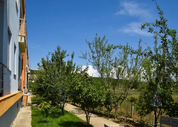 Apartament Miloen Gjiri I Lalzit